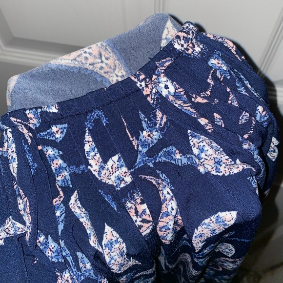 Style & Co Aquatic Top - Picture 5 of 5